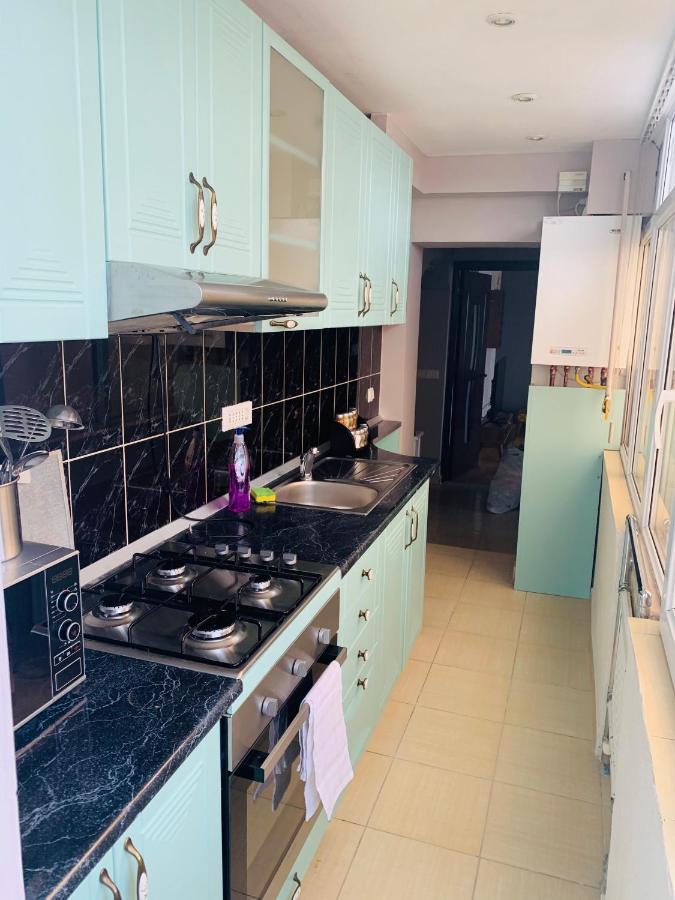Confort View Apartment Iasi - 3 Rooms-Like Home Kültér fotó