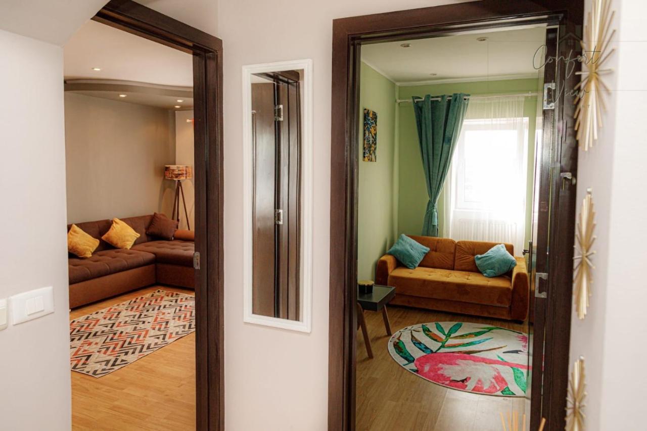 Confort View Apartment Iasi - 3 Rooms-Like Home Kültér fotó