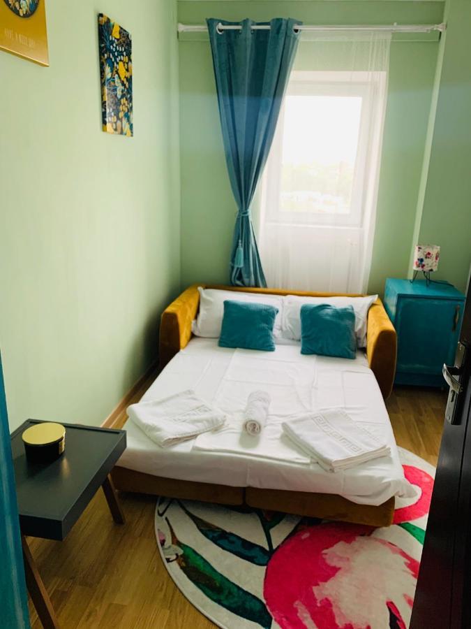Confort View Apartment Iasi - 3 Rooms-Like Home Kültér fotó